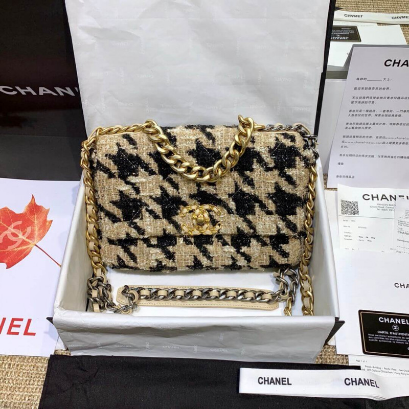 Replica Chanel 19 Tweed Maxi Flap Bag As1160