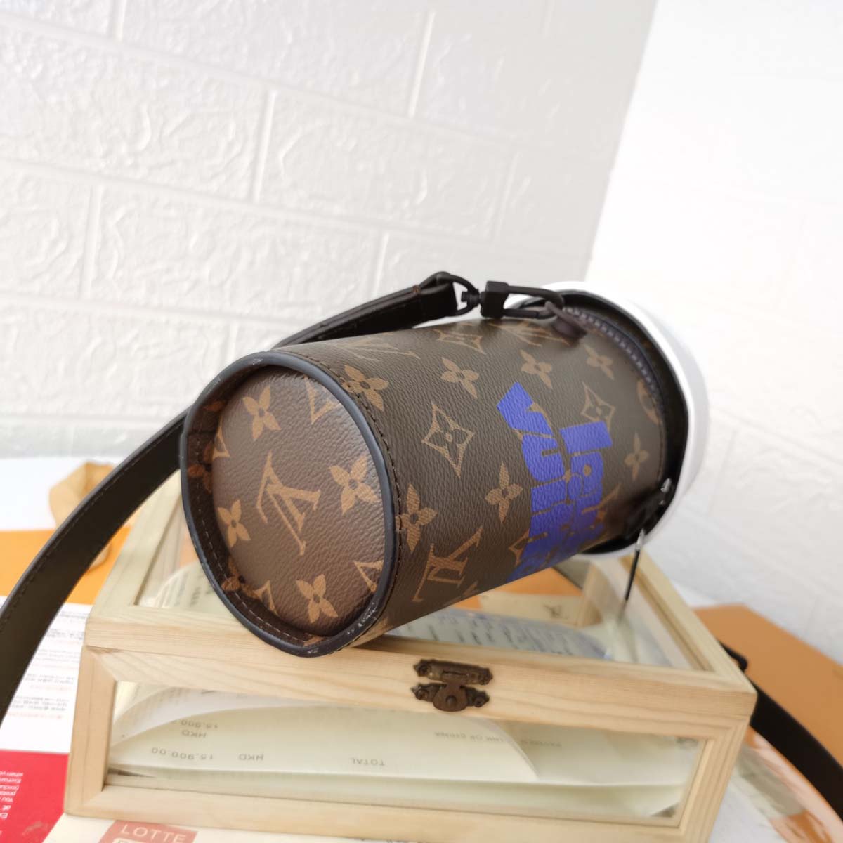 Replica Louis Vuitton Coffee Cup Pouch