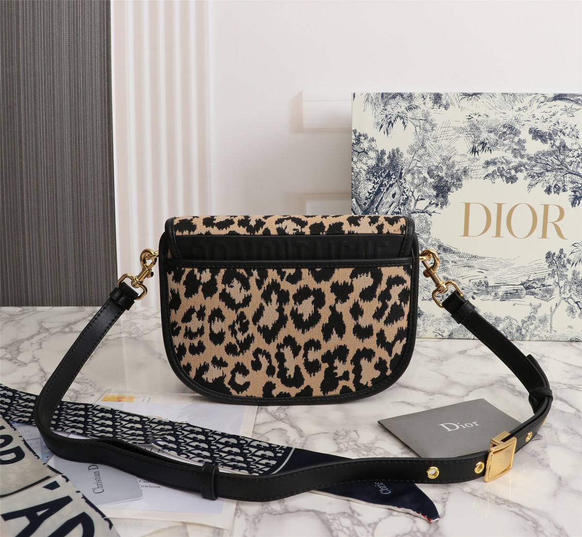 Replica Dior Leopard Medium Bobby Bag 22Cm