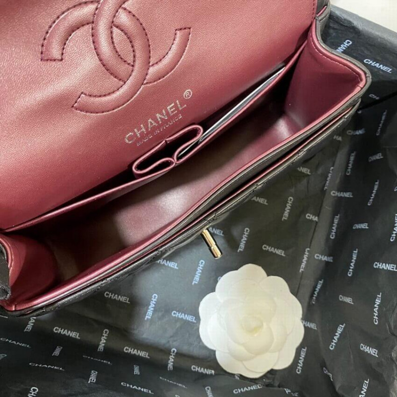 Replica Chanel Small Classic Double Flap Bag A01113 In Lambskin