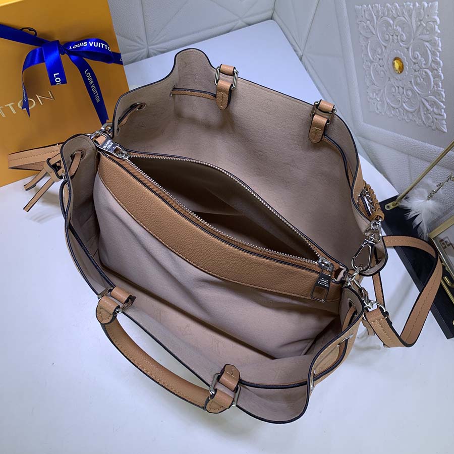 Replica Louis Vuitton Bella Tote Bag