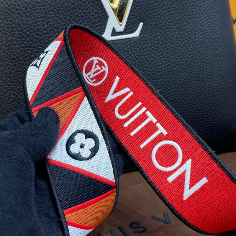 Replica Louis Vuitton Capucines Mm M59020 Noir/Rouge