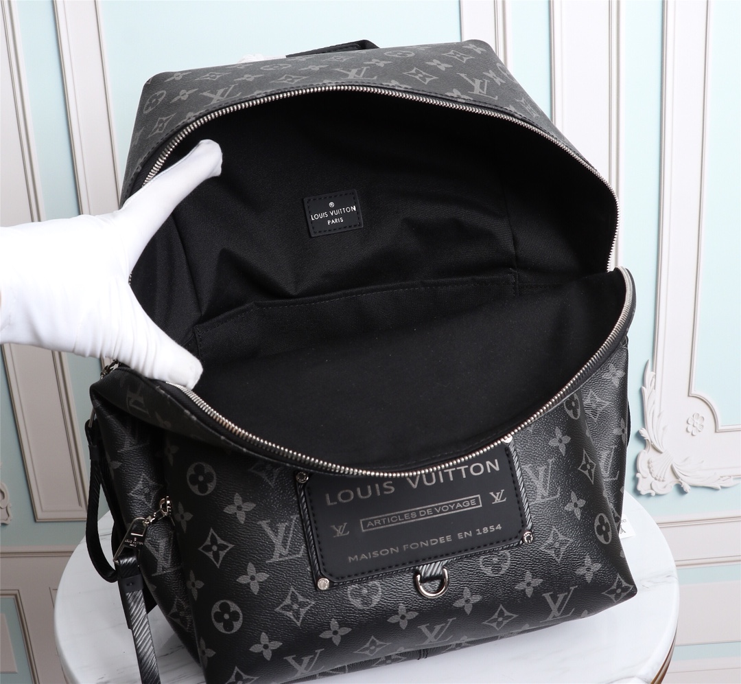 Replica Louis Vuitton Discovery Backpack M45218