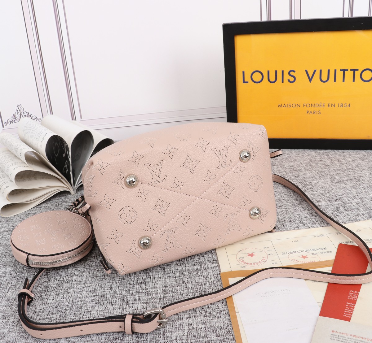 Replica Louis Vuitton Bella Bucket Bag Black/Pink/Grey