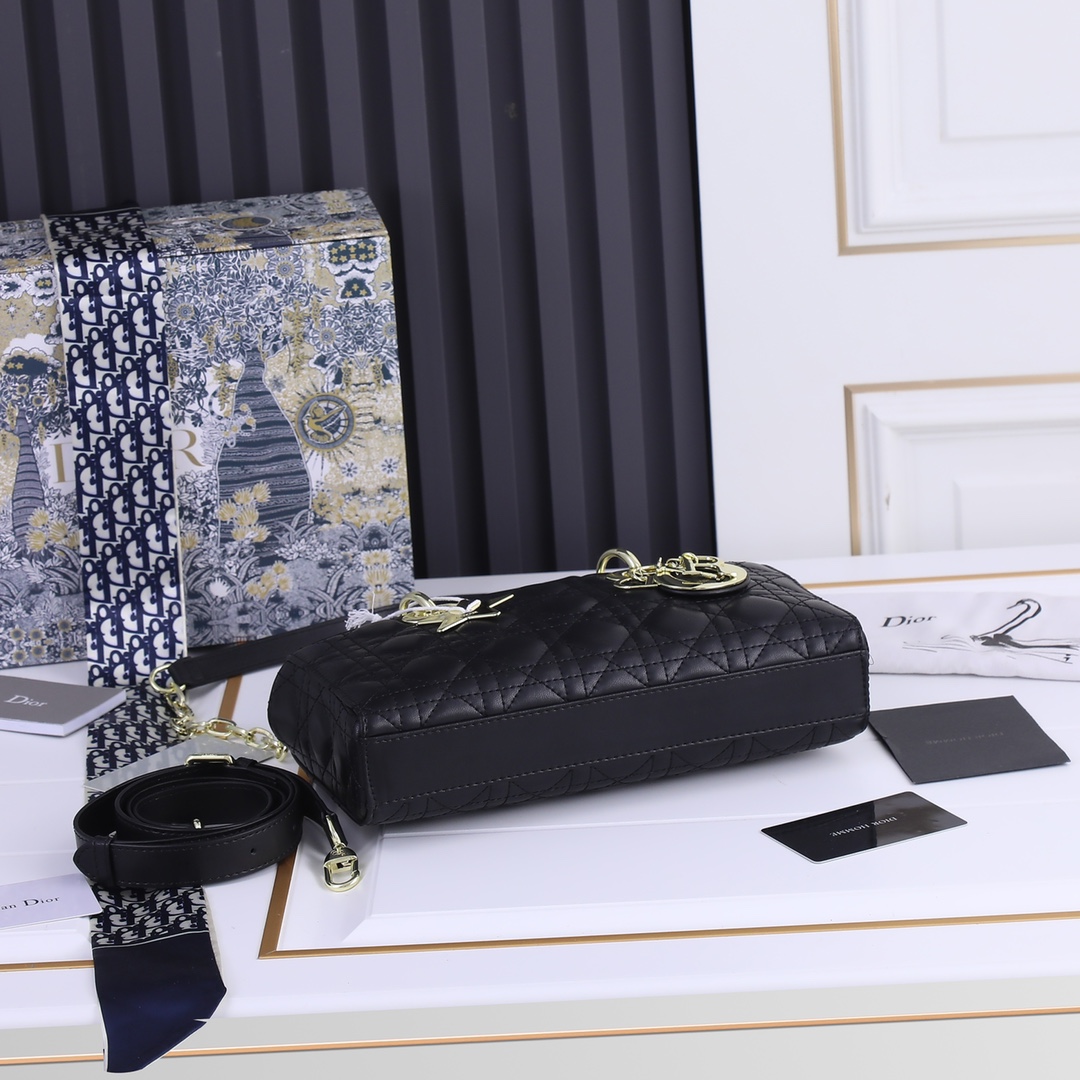 Replica Dior Lady D-Joy Bag