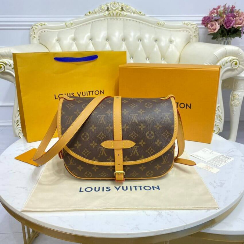 Replica Louis Vuitton Monogram Canvas Saumur Mm M42256