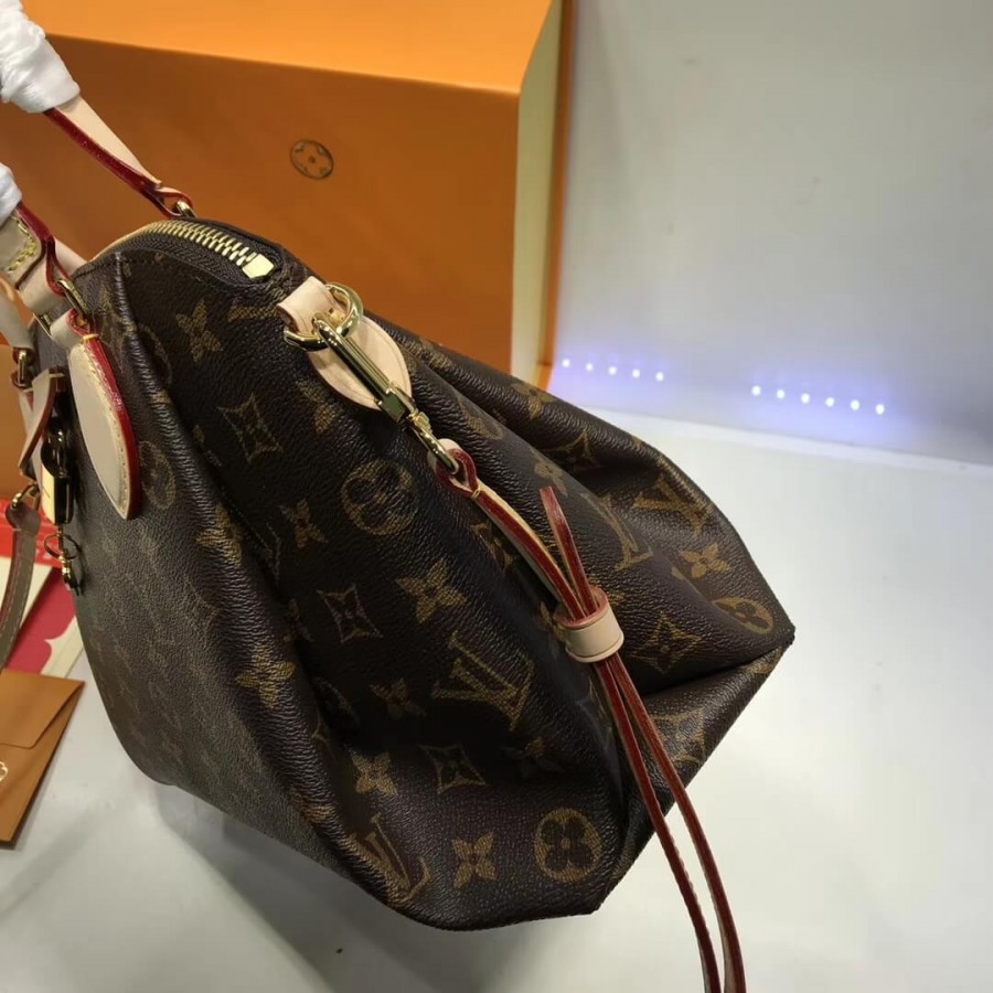 Replica Louis Vuitton Monogram Canvas Rivoli Pm M44543
