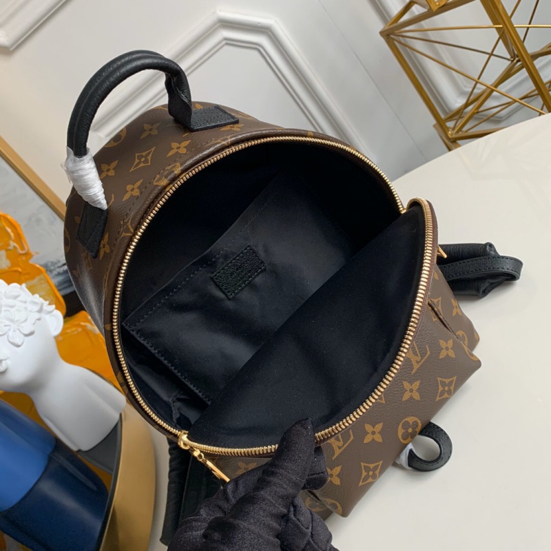 Replica Louis Vuitton Palm Springs Backpack