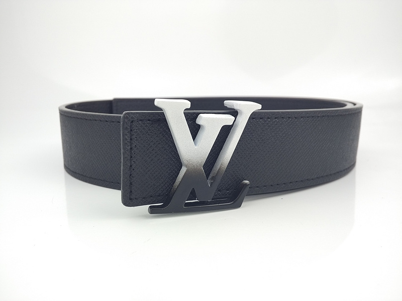Replica Louis Vuitton Belt L212-75 38Mm White
