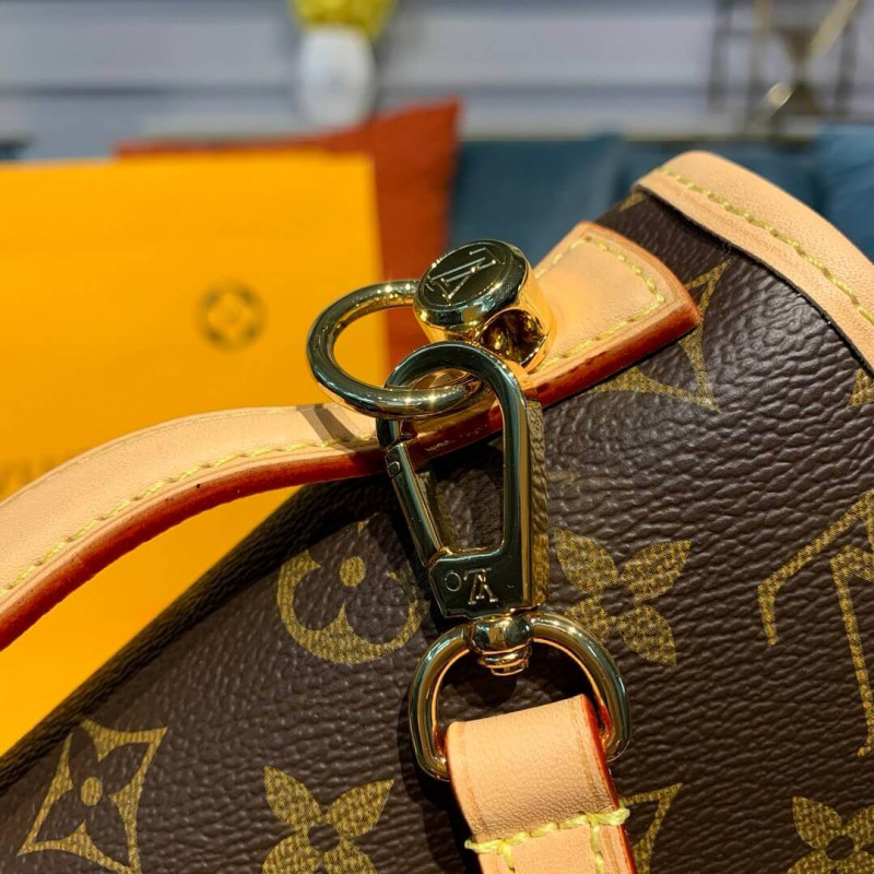 Replica Louis Vuitton Monogram Canvas Ivy M44919