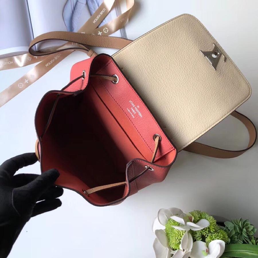 Replica Louis Vuitton Aaa-Lockme Backpack M41815