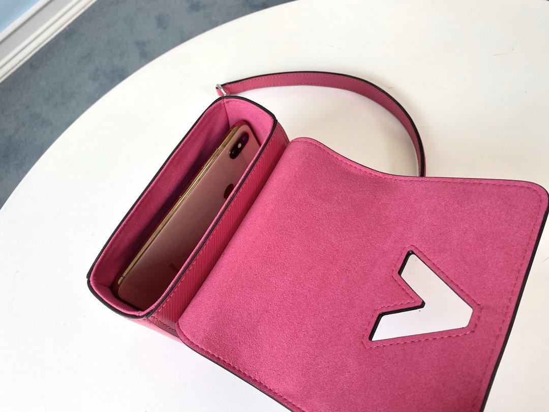 Replica Louis Vuitton Twist Mini M56117 Black