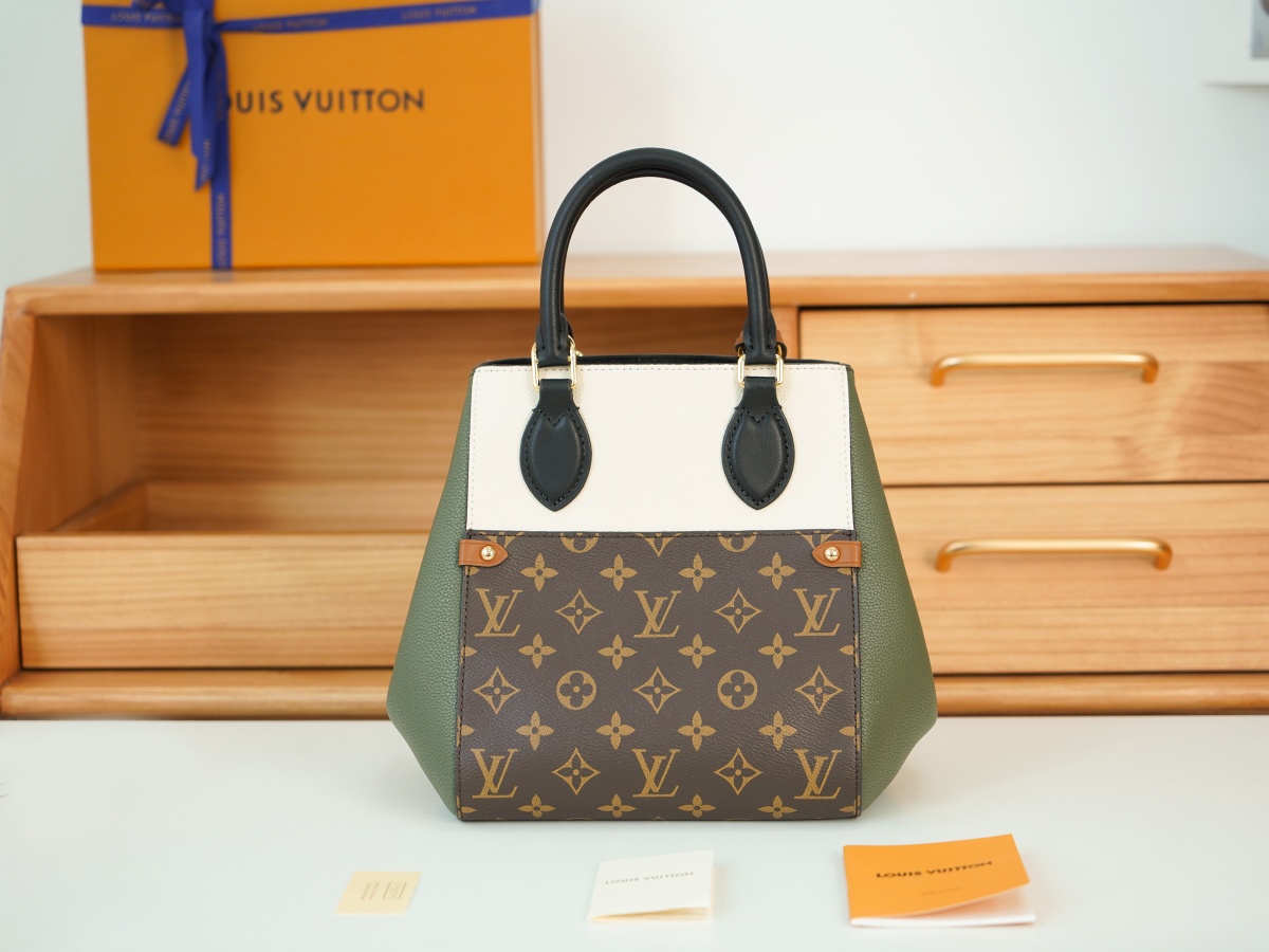 Replica Louis Vuitton Fold Tote Pm M45388