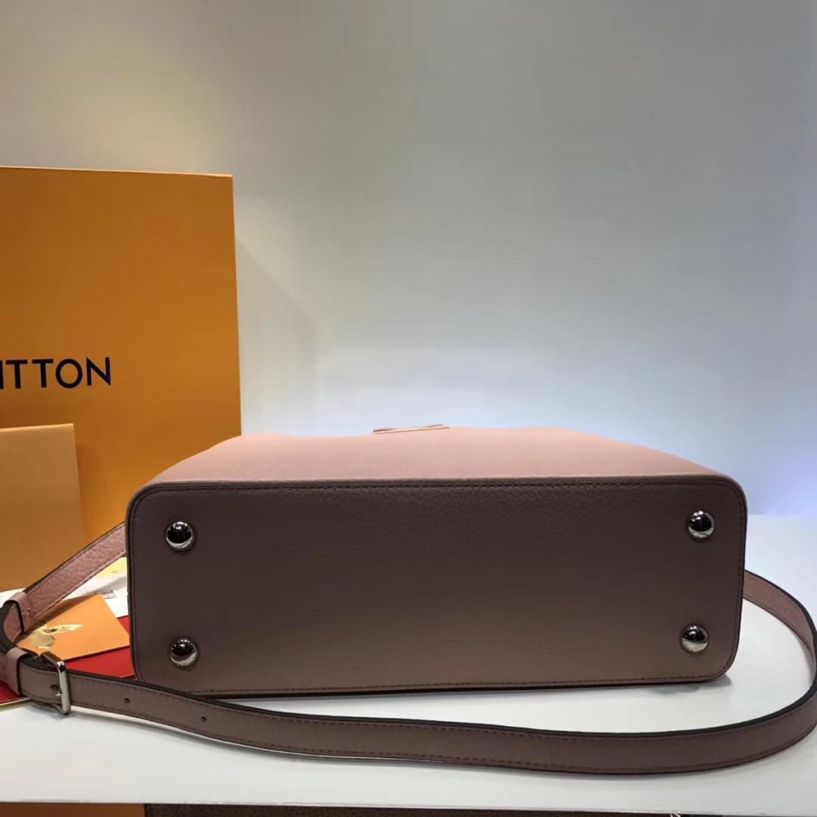 Replica Louis Vuitton Taurillon Leather And Python Capucines Bb N92039