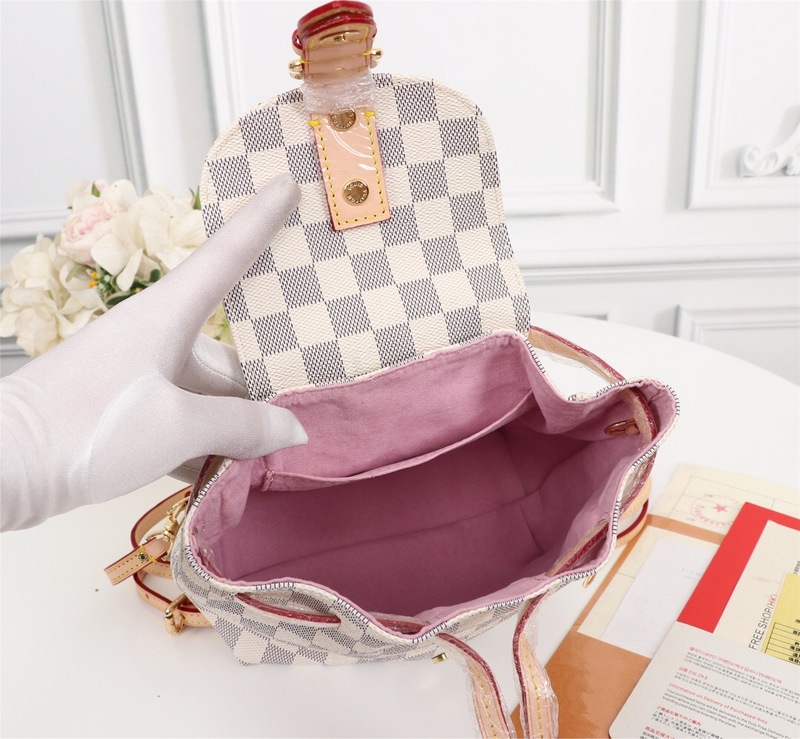 Replica Louis Vuitton Sperone Bb N44026 Black/White