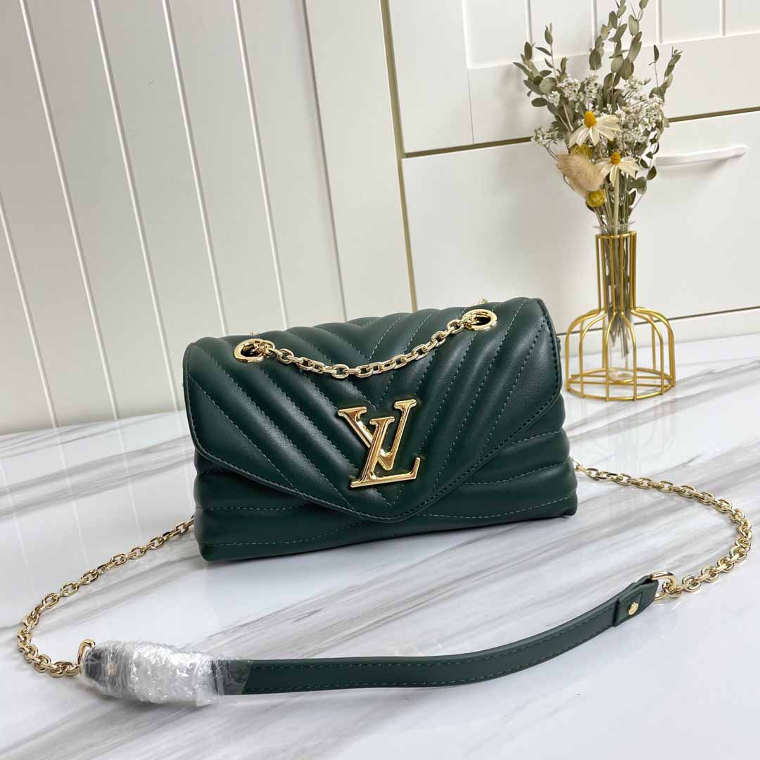 Replica Louis Vuitton New Wave Chain Tote M53937