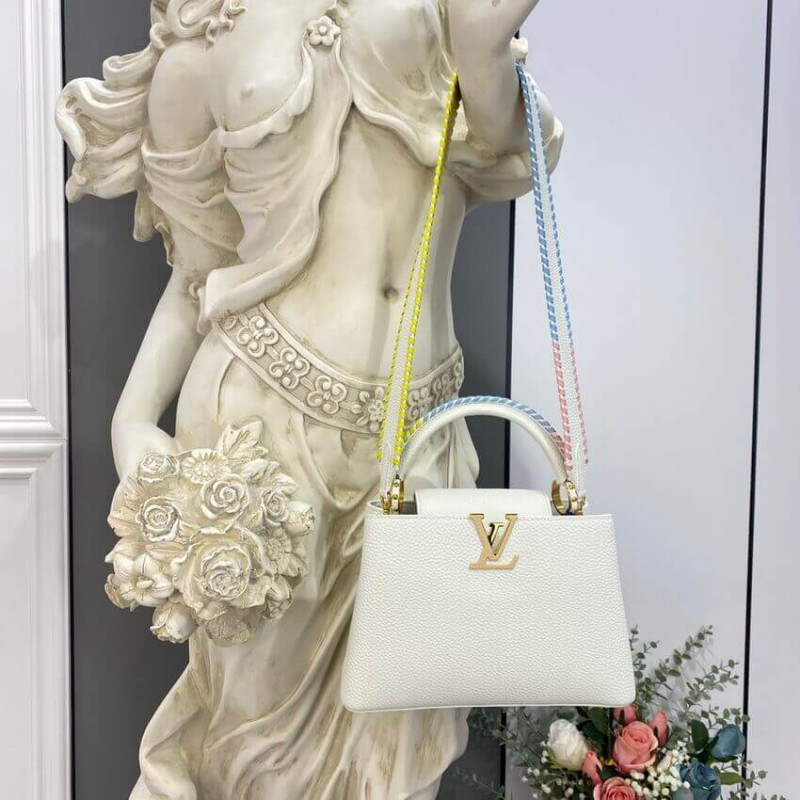 Replica Louis Vuitton Capucines Bb Bag M57941 White
