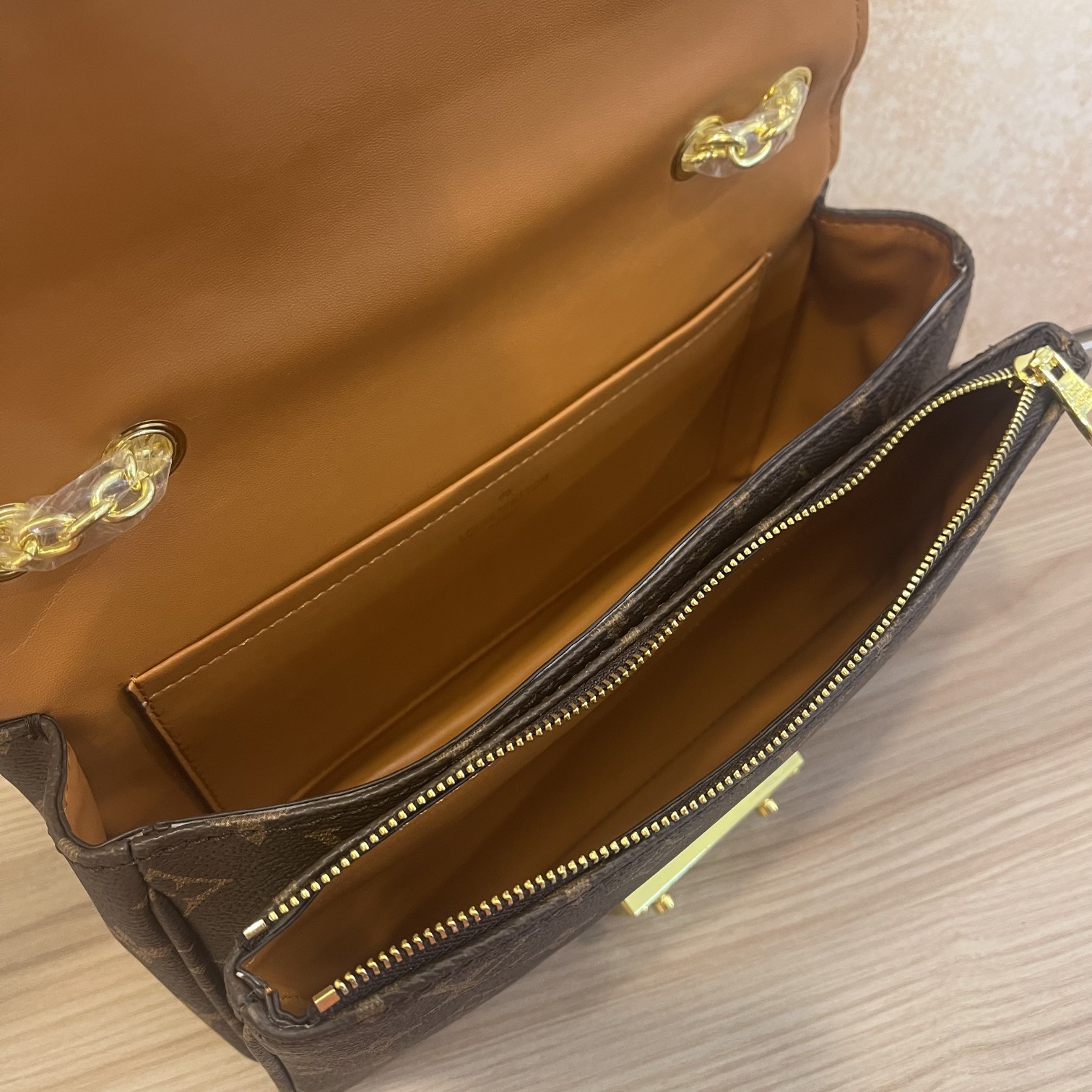 Replica Louis Vuitton Marceau Chain Handbag- Black/Brown