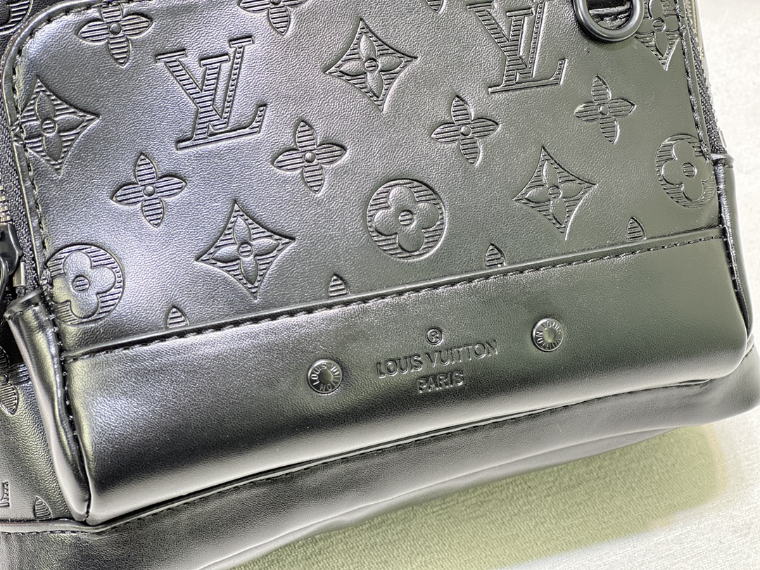 Replica Louis Vuitton Monogram Shadow Racer Slingbag M46107