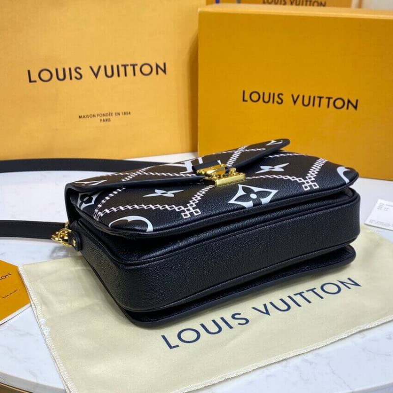 Replica Louis Vuitton Pochette Metis M46018 M46028