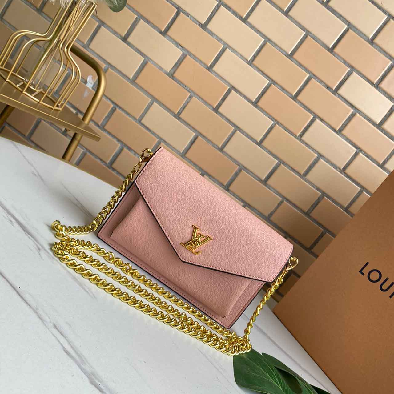 Replica Louis Vuitton Mylockme Chain Bag M55902 Black