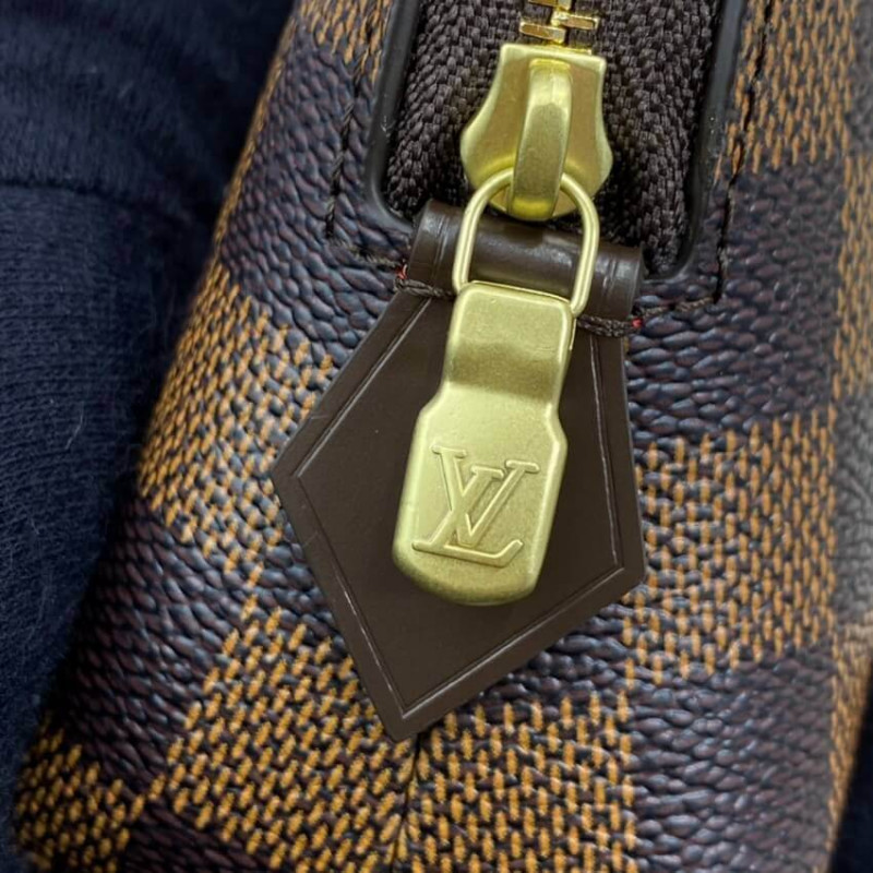 Replica Louis Vuitton Cosmetic Pouch Gm N23345