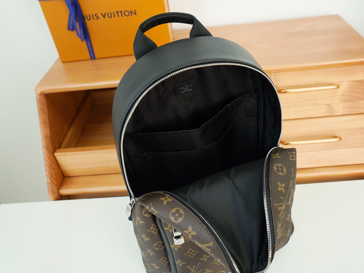 Replica Louis Vuitton Aaa-Josh M45349