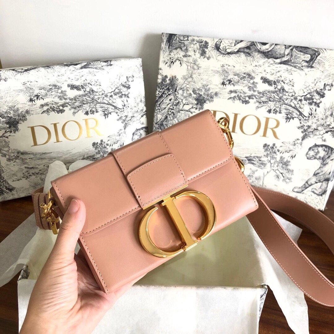 Replica Dior 30 Montaigne Box Bag M9204