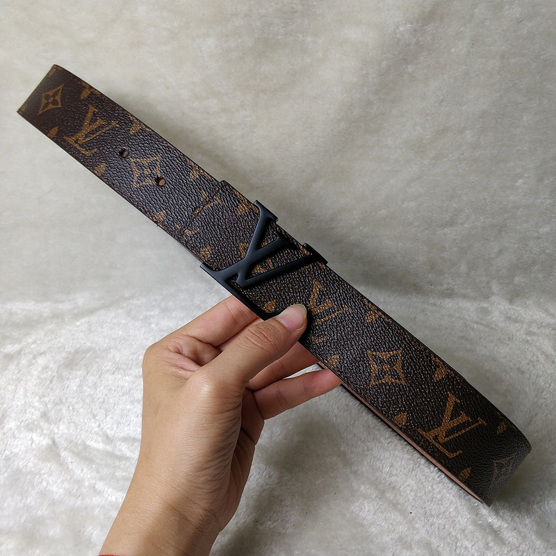 Replica Louis Vuitton Belt L77-70 38Mm Black