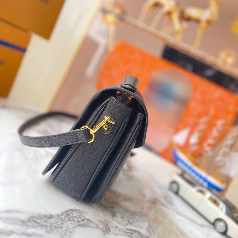 Replica Louis Vuitton Pochette Metis M41487- 8 Styles