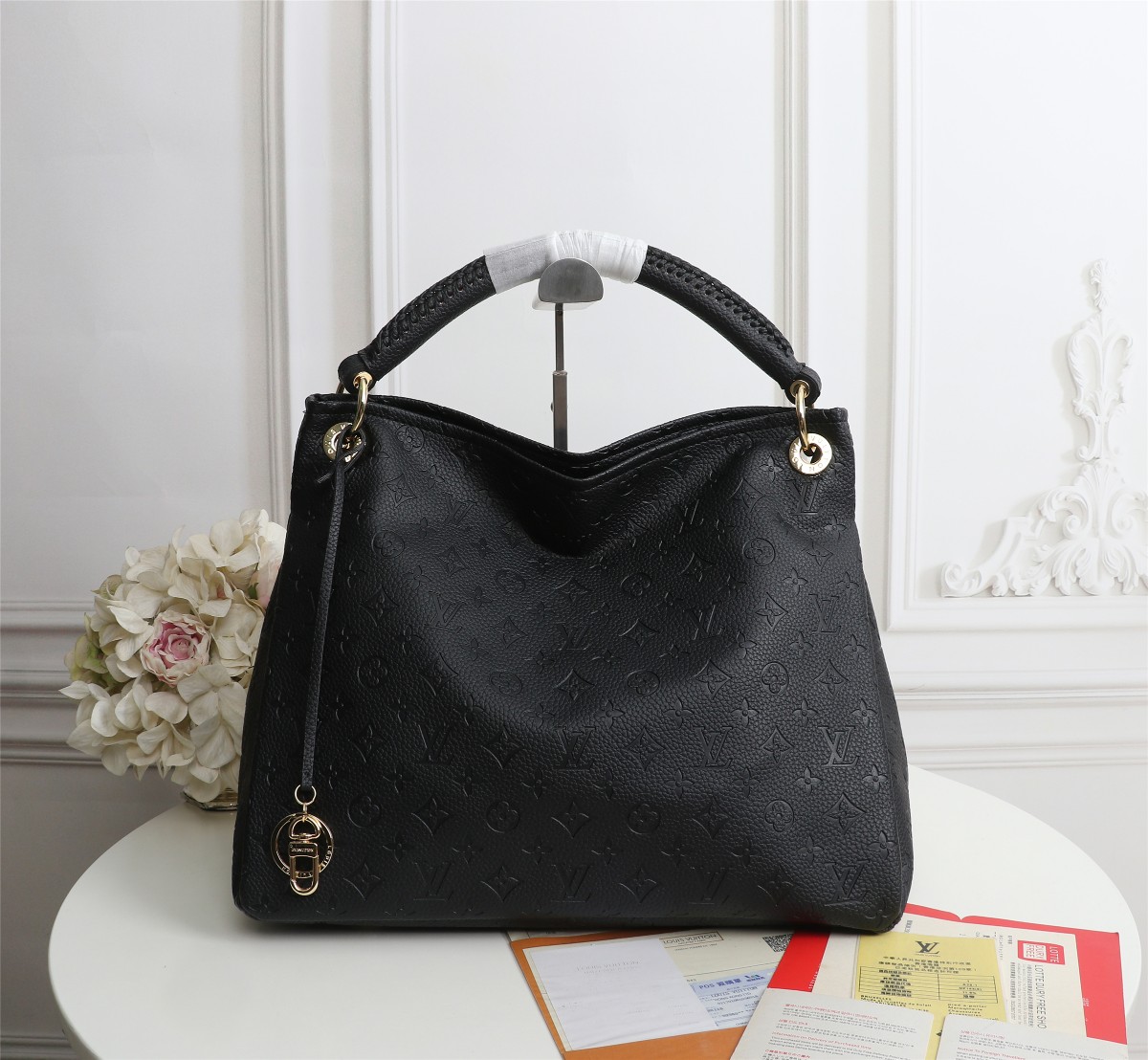 Replica Louis Vuitton Artsy Mm Monogram Multi-Colors M41066