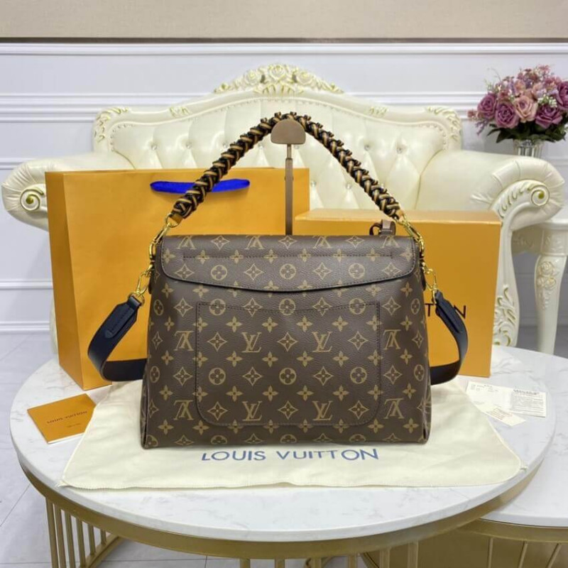 Replica Louis Vuitton Monogram Beauborg Mm M43953