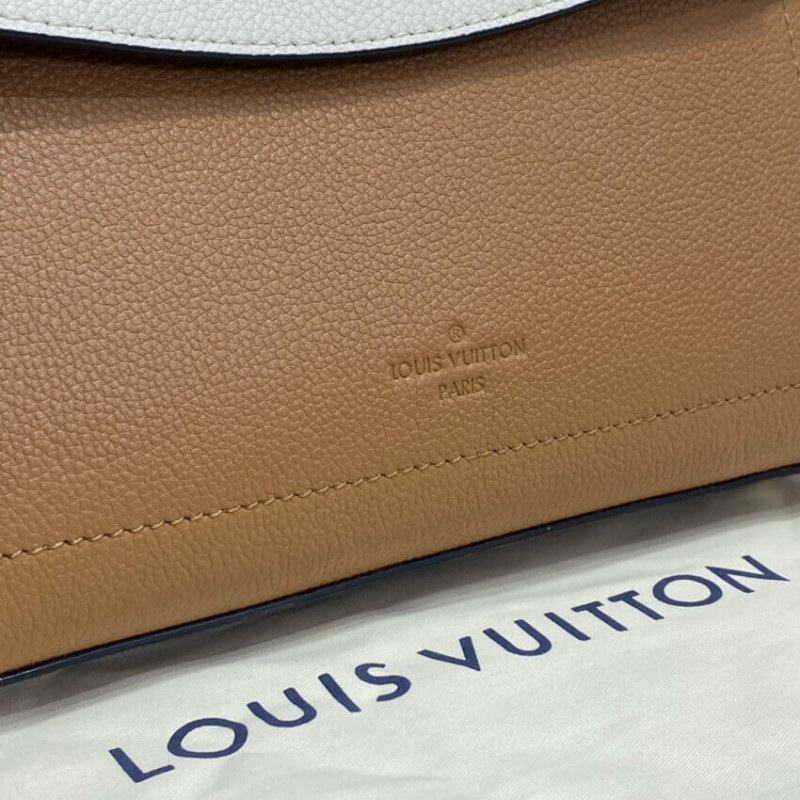 Replica Louis Vuitton Lockme Ever Bb M56645