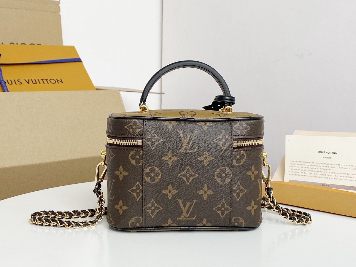 Replica Louis Vuitton Vanity Pm M45165