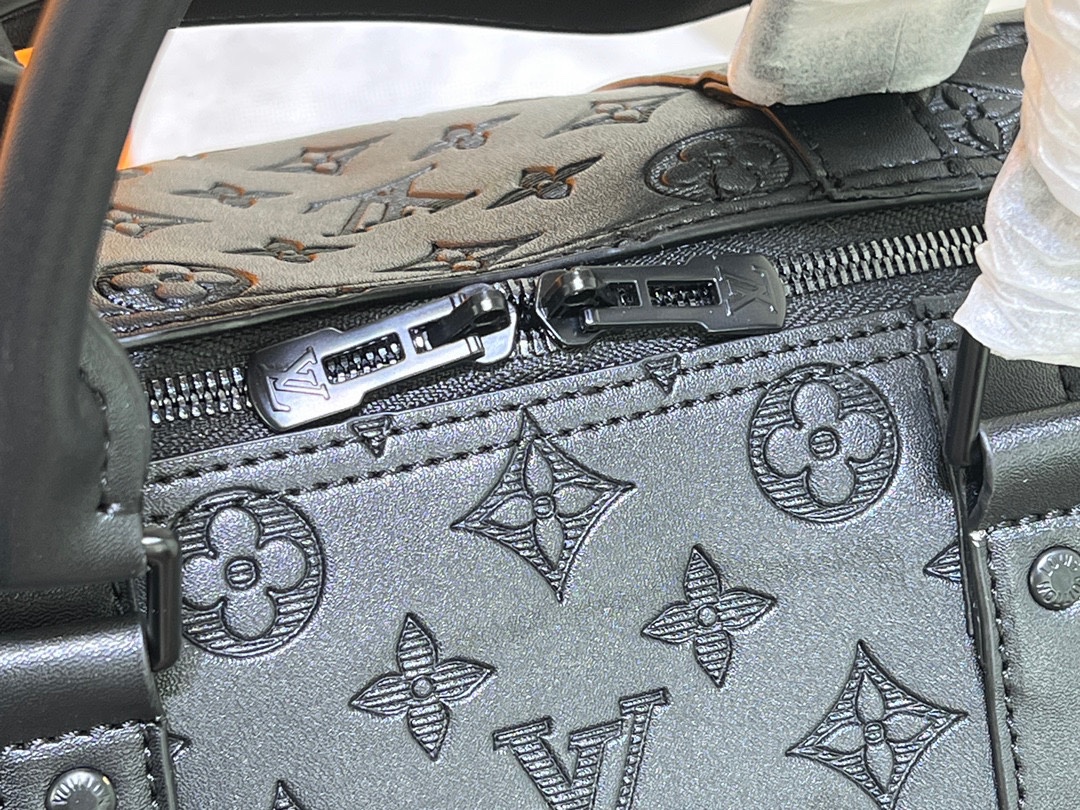 Replica Louis Vuitton Keepall Bandouliere 50 M44810