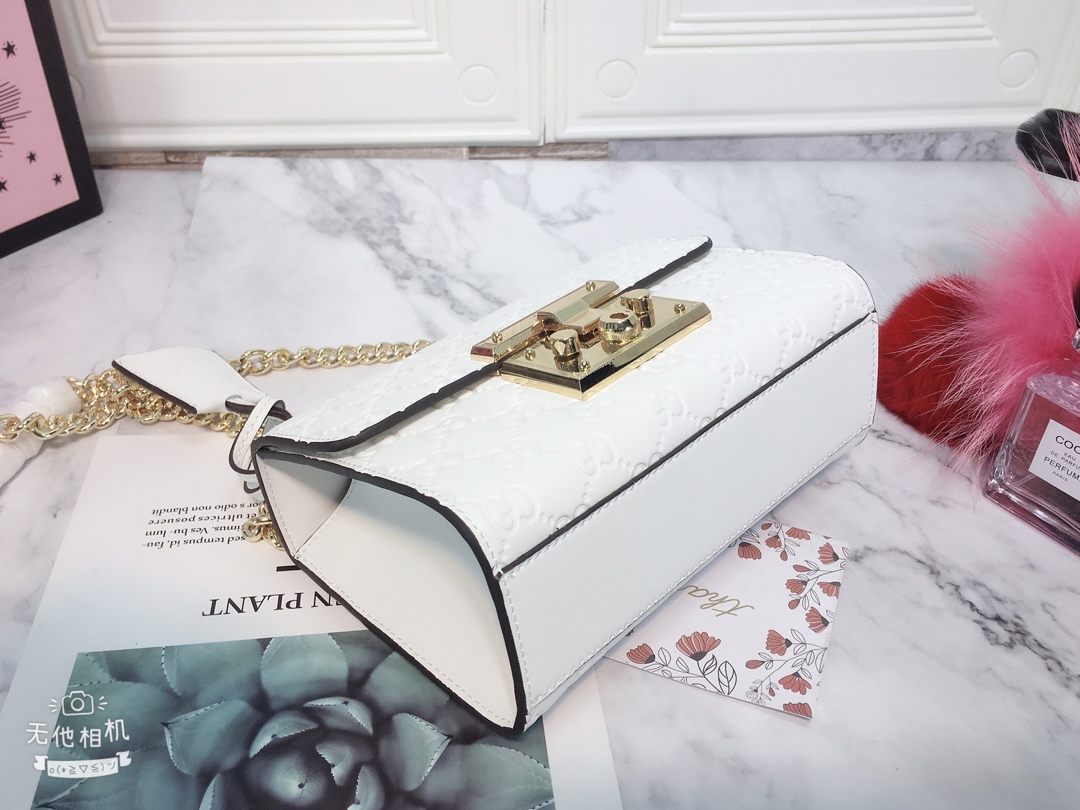 Replica Gucci Padlock Small Signature Shoulder Bag 409487