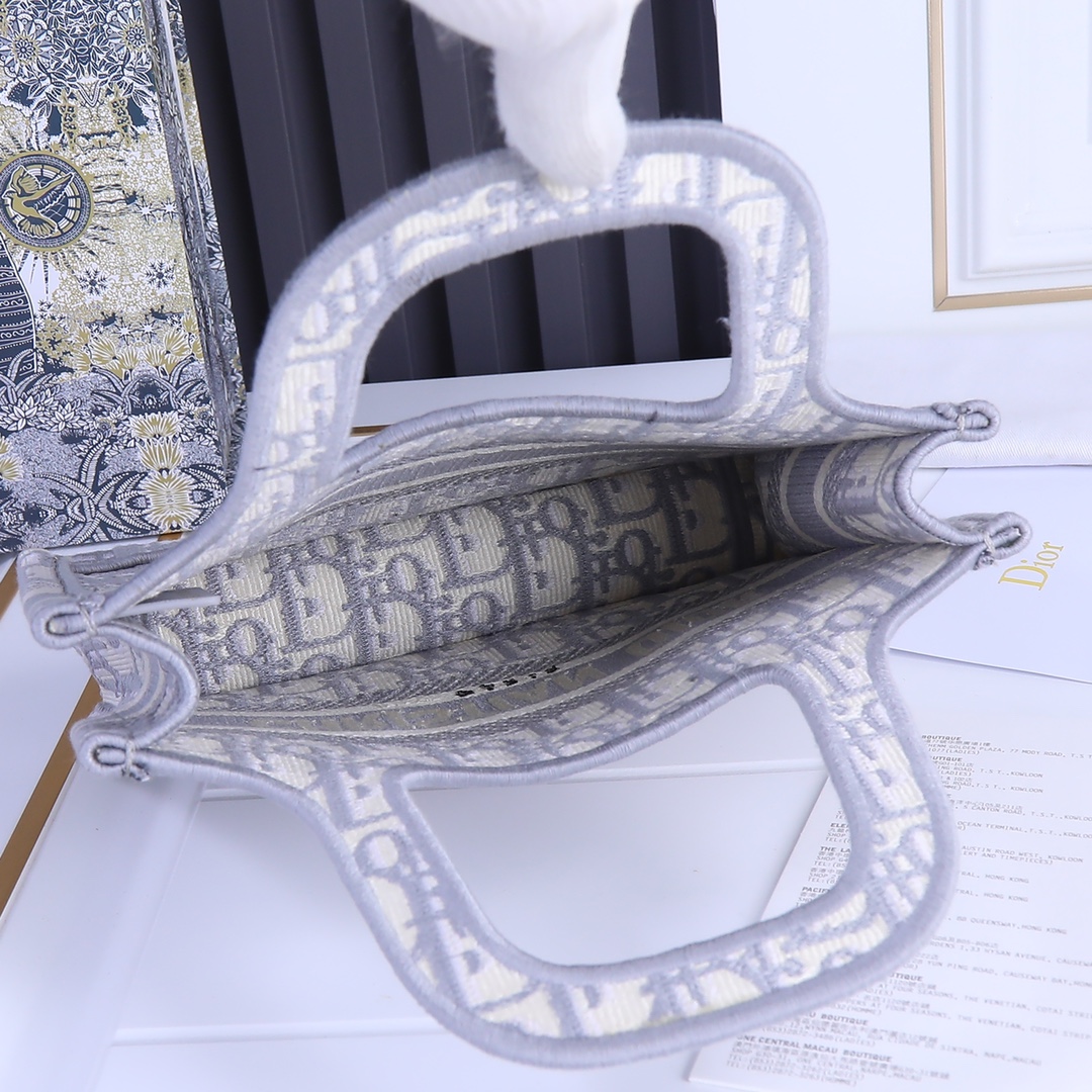 Replica Dior Oblique Embroidery Mini Book Tote