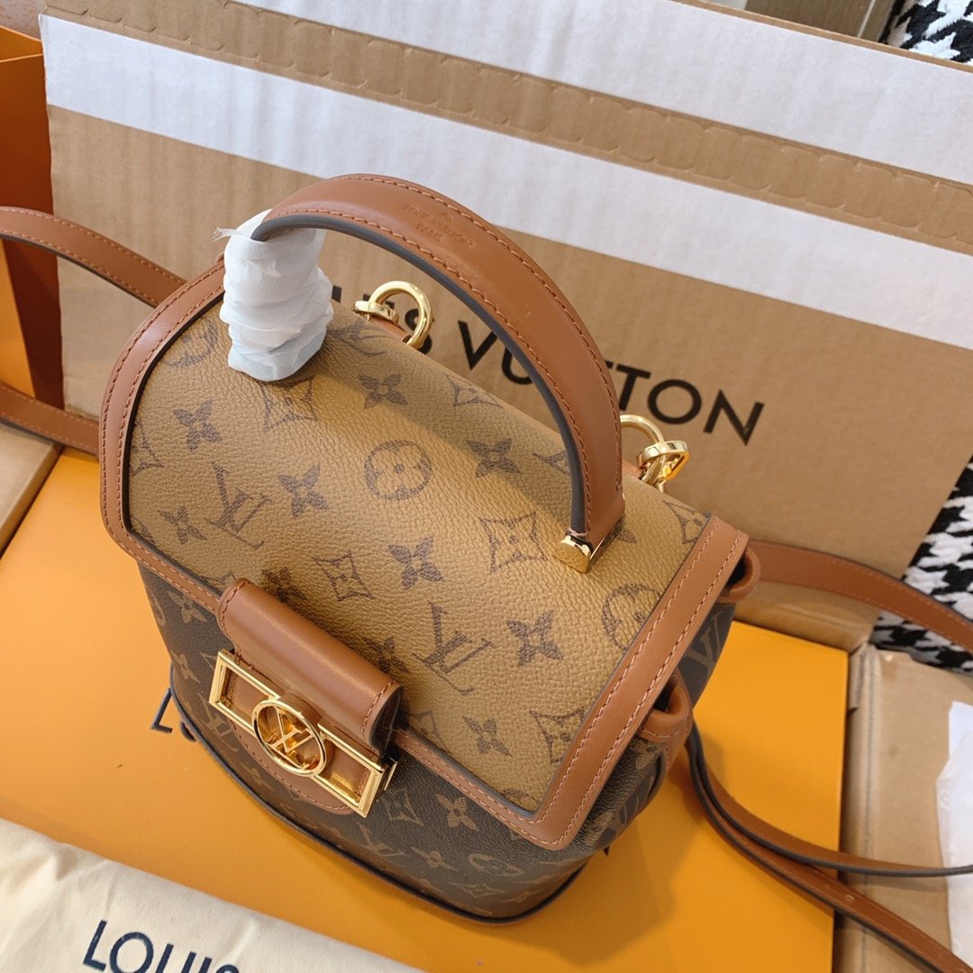 Replica Louis Vuitton Dauphine Backpack Pm M45142