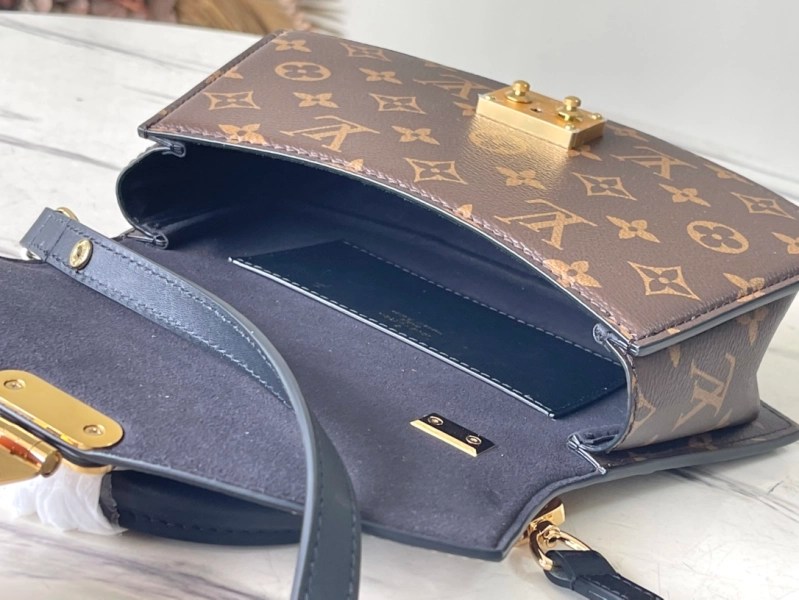 Replica Louis Vuitton Tilsitt Monogram Handbag M46548 Aaa