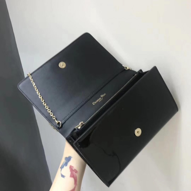 Replica Christian Dior Black 30 Montaigne Patent Calfskin Wallet On Chain S2059