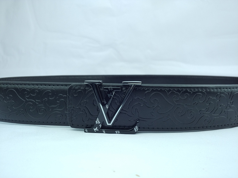 Replica Louis Vuitton Belt L153-75 38Mm Silver