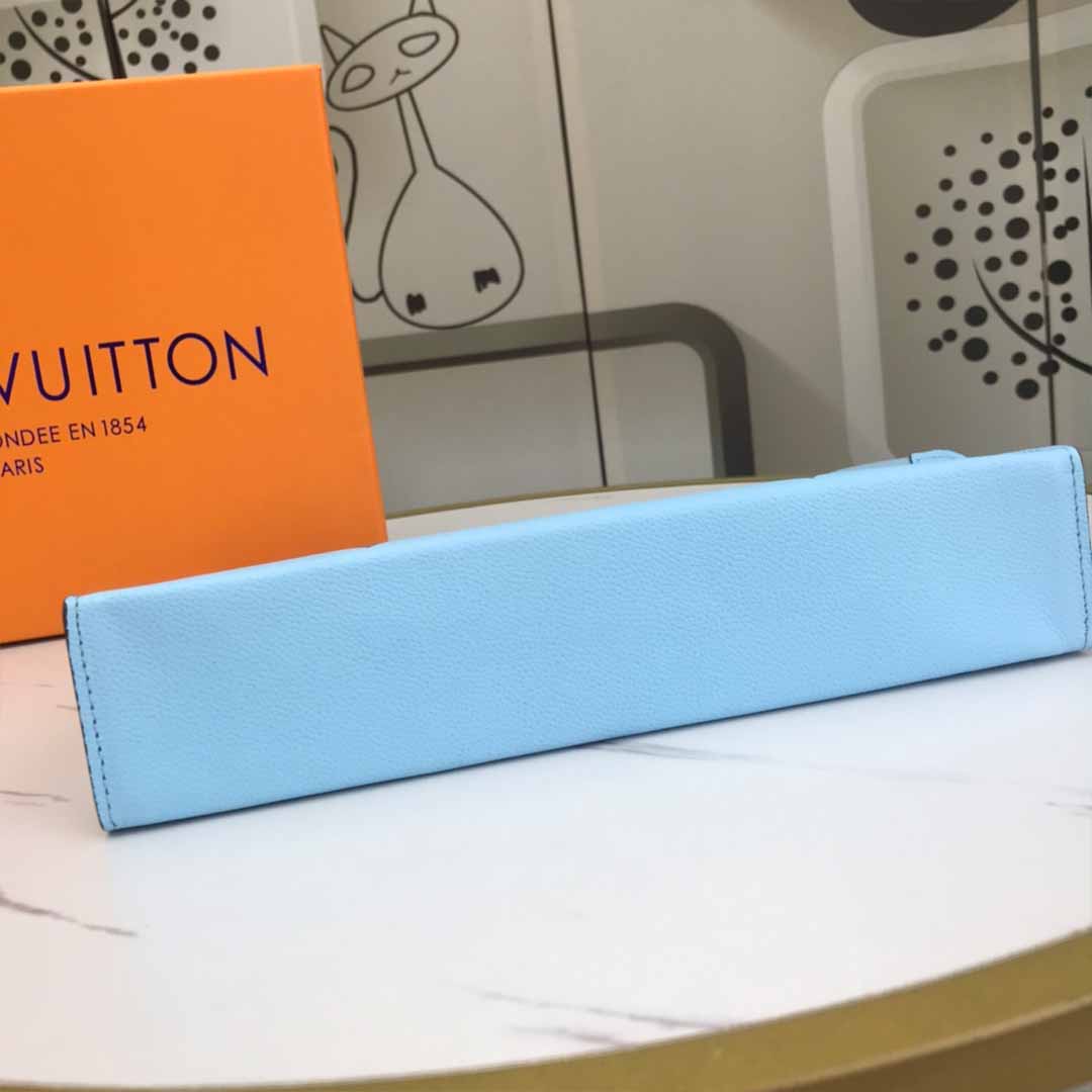 Replica Louis Vuitton By The Pool-Toiletry Pouch 26 M80504