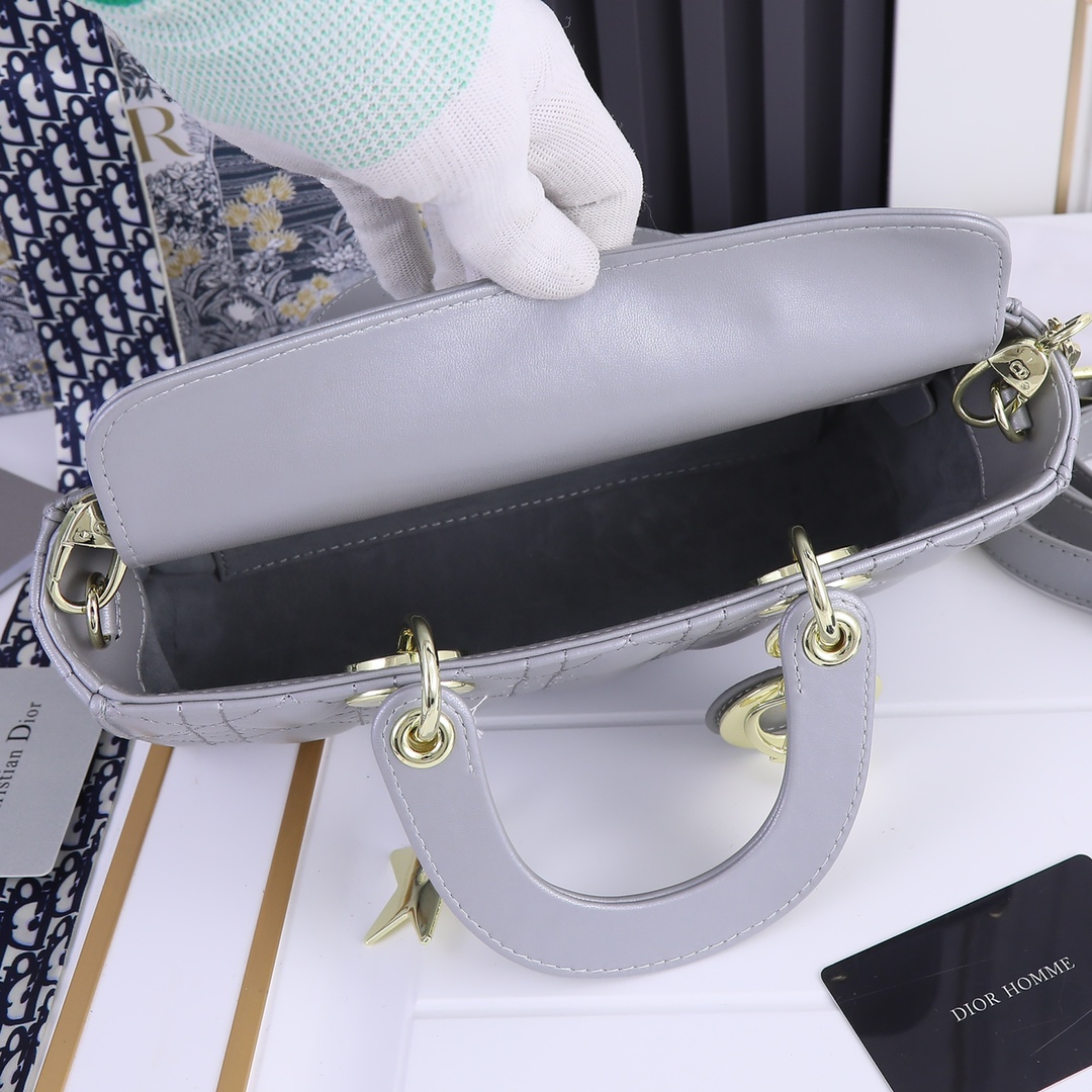 Replica Dior Lady D-Joy Bag