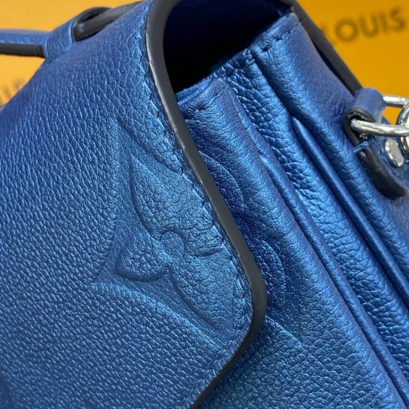 Replica Louis Vuitton Pochette Metis M59211 Navy Nacre