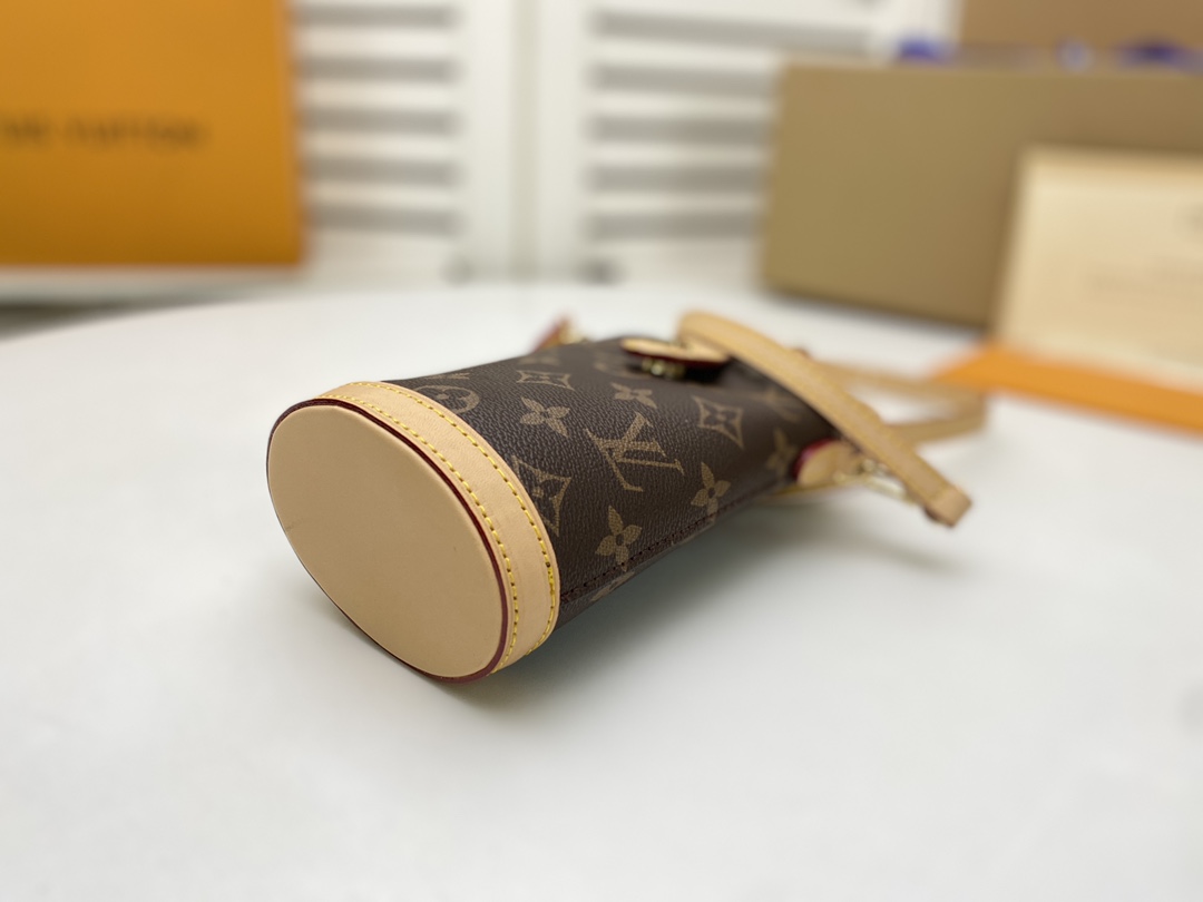Replica Louis Vuitton Fold Me Pouch M80874