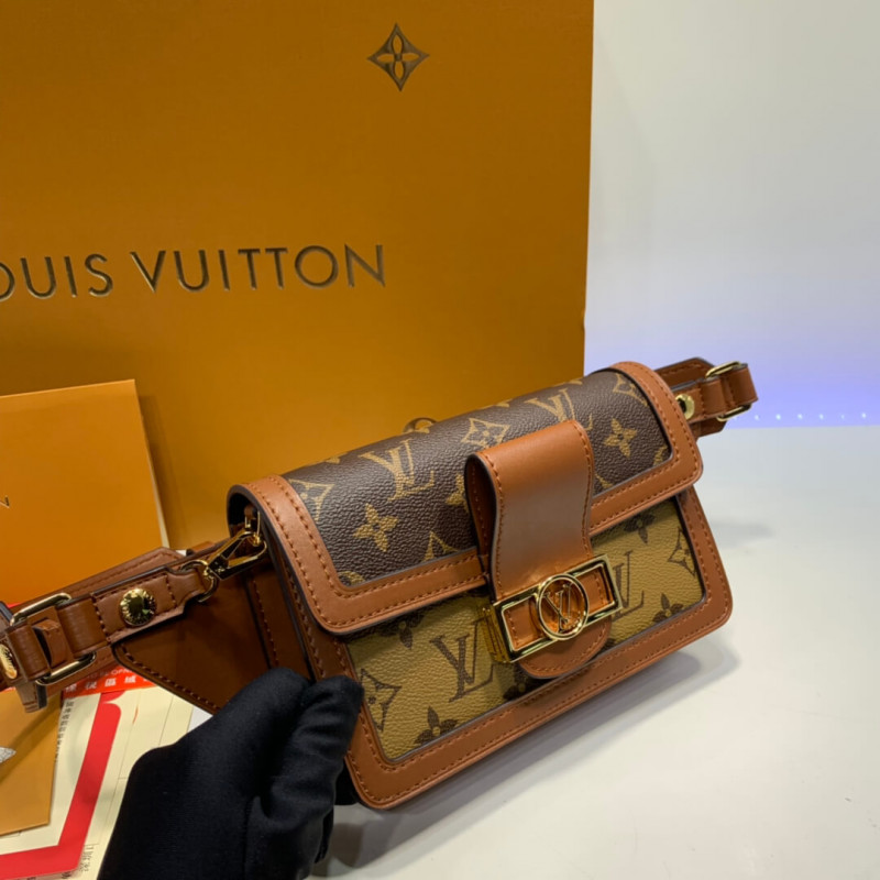 Replica Louis Vuitton Bumbag Dauphine M44586