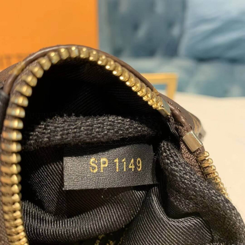 Replica Louis Vuitton Party Bumbag Bracelet M43648