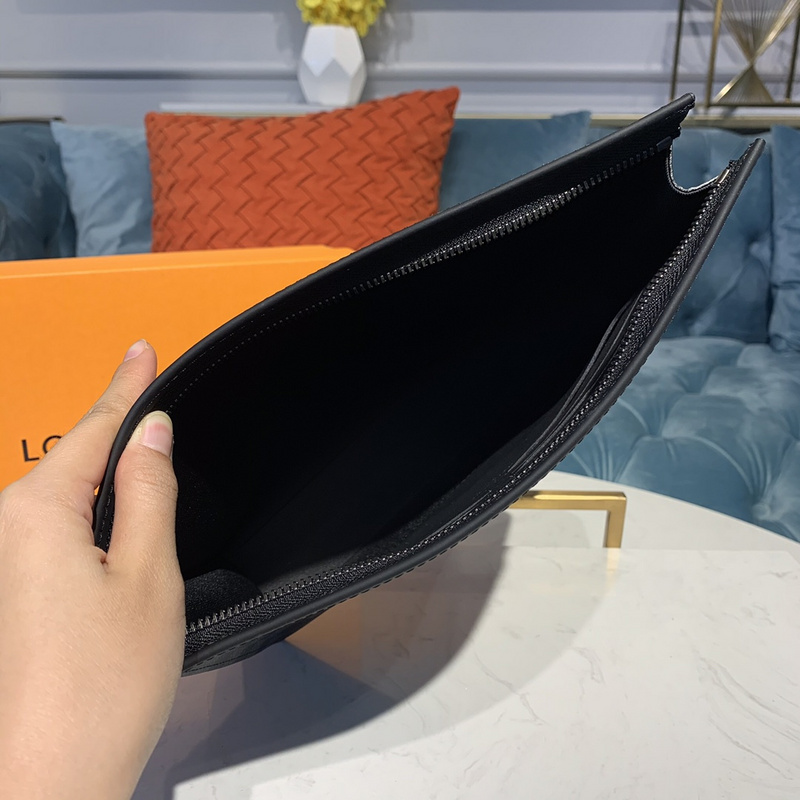 Replica Louis Vuitton Pochette Voyage Mm M61692