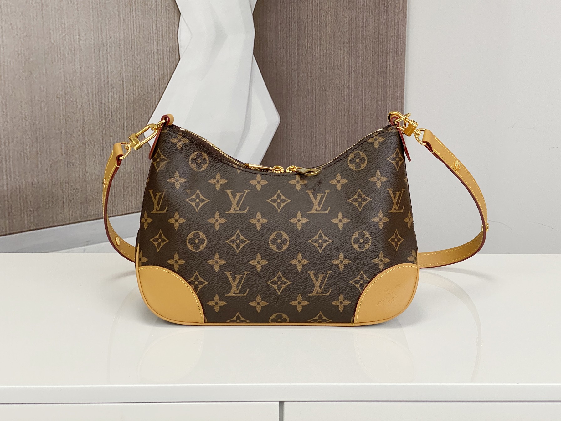 Replica Louis Vuitton Boulogne M45832