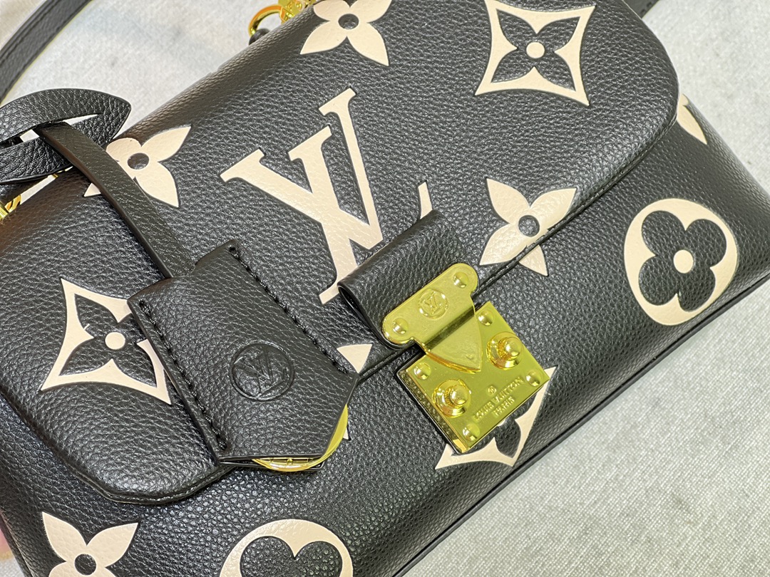 Replica Louis Vuitton Madeleine Bb Handbag
